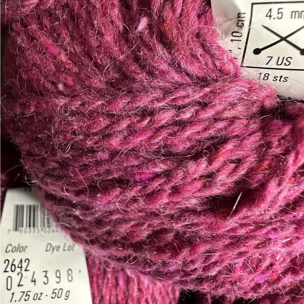 Berroco Blackstone Tweed lot of 3 ball yarn color #2642 rhubarb dye# 024398